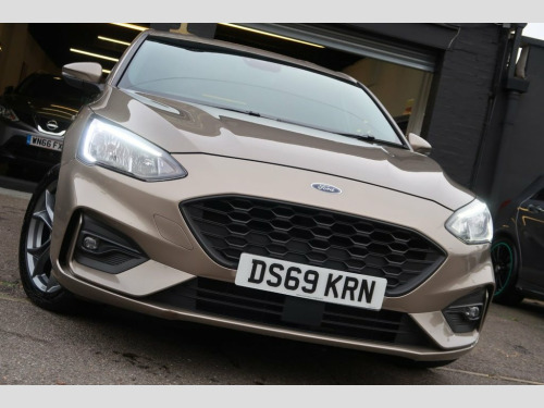 Ford Focus  1.0T EcoBoost ST-Line Hatchback 5dr Petrol Auto Eu