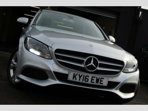 Mercedes-Benz C-Class C200 2.0 C200 SE Saloon 4dr Petrol 7G-Tronic+ Euro 6 (s