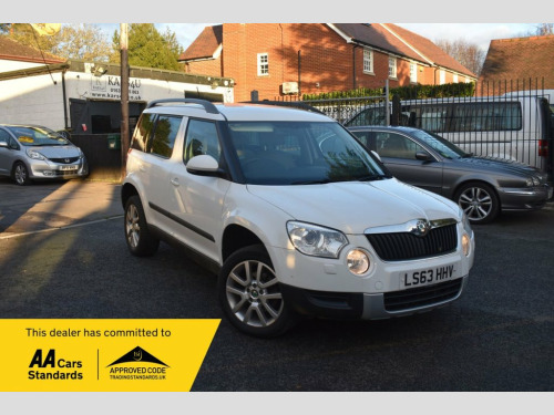 Skoda Yeti  2.0 TDI Elegance SUV 5dr Diesel DSG 4WD Euro 5 (14