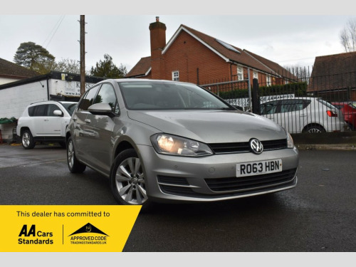 Volkswagen Golf  2.0 TDI BlueMotion Tech SE Hatchback 5dr Diesel Ma