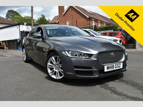 Jaguar XE  2.0d Portfolio Saloon 4dr Diesel Auto Euro 6 (s/s)