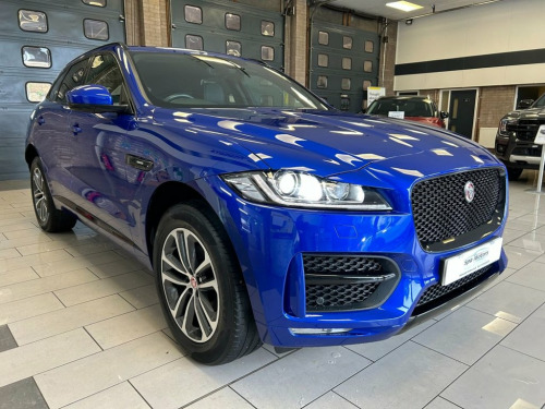 Jaguar F-PACE  2.0 D180 R-Sport SUV 5dr Diesel Auto AWD Euro 6 (s