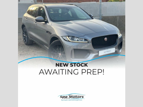 Jaguar F-PACE  2.0 D180 Chequered Flag SUV 5dr Diesel Auto AWD Eu