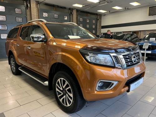 Nissan Navara  2.3 dCi Tekna Pickup Double Cab 4dr Diesel Auto 4W