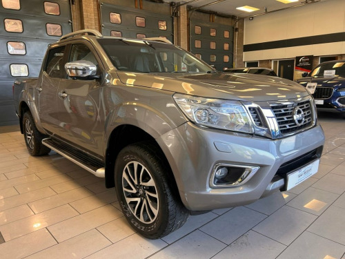 Nissan Navara  2.3 dCi Tekna Pickup Double Cab 4dr Diesel Auto 4W