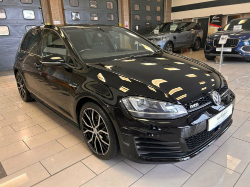 Volkswagen Golf  2.0 TDI BlueMotion Tech GTD Hatchback 5dr Diesel M