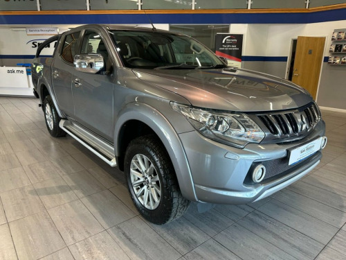 Mitsubishi L200  2.4 DI-D DC Barbarian Pickup Double Cab 4dr Diesel