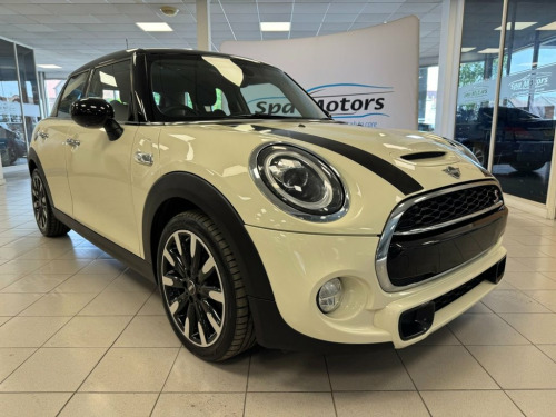 MINI Hatch  2.0 Cooper S Hatchback 5dr Petrol Manual Euro 6 (s