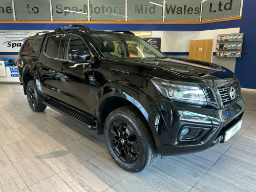 Nissan Navara  2.3 dCi N-Guard Pickup Double Cab 4dr Diesel Auto 