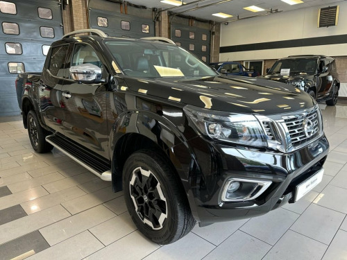 Nissan Navara  2.3 dCi Tekna Pickup Double Cab 4dr Diesel Auto 4W