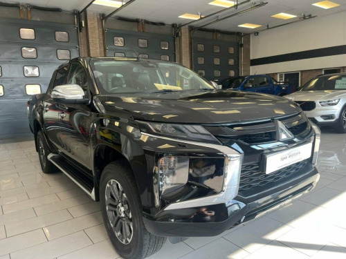 Mitsubishi L200  2.2 DI-D DC Barbarian Pickup Double Cab 4dr Diesel