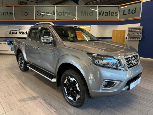 Nissan Navara  2.3 dCi Tekna Pickup Double Cab 4dr Diesel Auto 4W