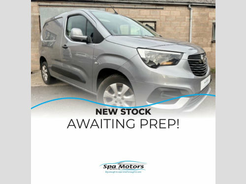 Vauxhall Combo  1.5 Turbo D 2000 Griffin Panel Van 4dr Diesel Manu