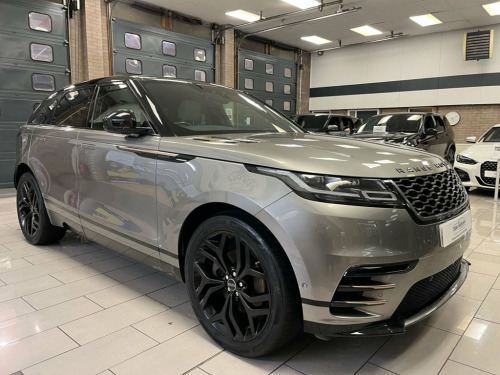 Land Rover Range Rover Velar  3.0 D300 R-Dynamic SE SUV 5dr Diesel Auto 4WD Euro 