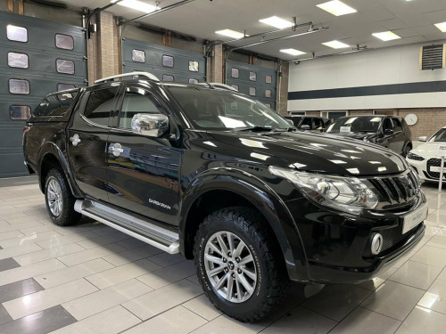 Mitsubishi L200  2.4 DI-D DC Barbarian Pickup Double Cab 4dr Diesel 