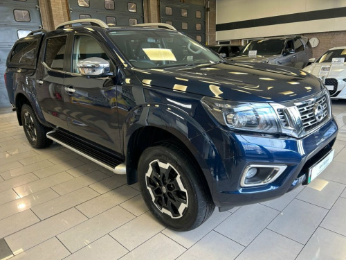 Nissan Navara  2.3 dCi Tekna Pickup Double Cab 4dr Diesel Auto 4W 
