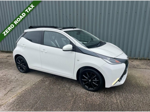 Toyota AYGO  1.0 VVT-i x-style Hatchback 5dr Petrol Manual Euro