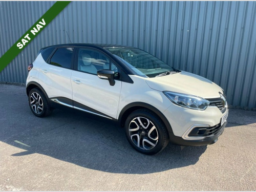 Renault Captur  0.9 TCe ENERGY Iconic SUV 5dr Petrol Manual Euro 6