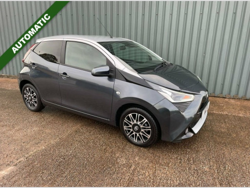 Toyota AYGO  1.0 VVT-i x-clusiv Hatchback 5dr Petrol x-shift Eu