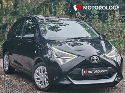 Toyota AYGO  1.0 VVT-i x-play Hatchback 5dr Petrol Manual Euro 6 (71 ps)