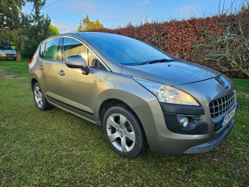 Peugeot 3008 Crossover  SPORT HDI 5-Door