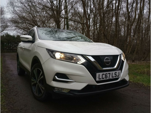 Nissan Qashqai  1.2 DIG-T N-Connecta XTRON Euro 6 (s/s) 5dr