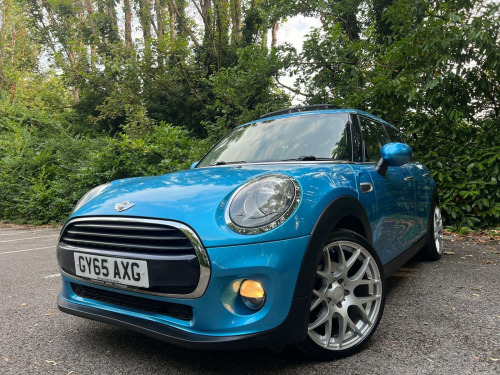 MINI Hatch  1.5 Cooper Euro 6 (s/s) 5dr