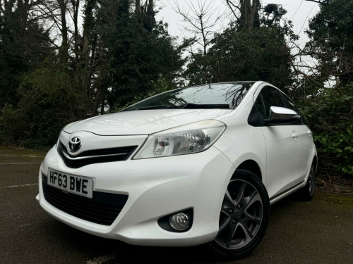 Toyota Yaris  1.33 Dual VVT-i Trend Multidrive S Euro 5 5dr