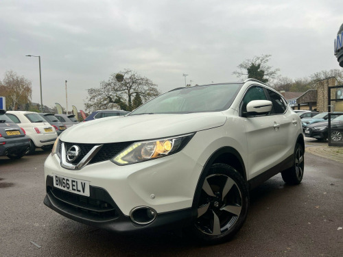 Nissan Qashqai  1.2 DIG-T N-Connecta XTRON 2WD Euro 6 (s/s) 5dr 