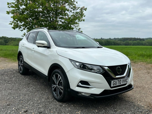 Nissan Qashqai  1.3 DIG-T N-Connecta SUV 5dr Petrol Manual Euro 6 
