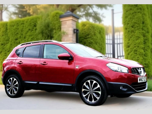 Nissan Qashqai  N-TEC PLUS 5-Door 