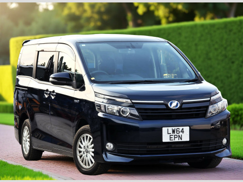 Toyota Voxy  1.8 Hybrid Petrol Automatic 7 Seater MPV 5dr 