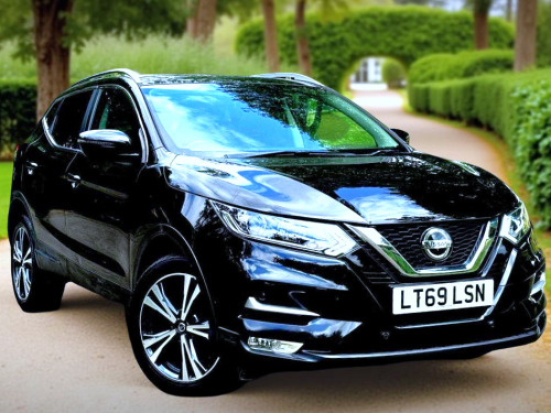 Nissan Qashqai  DIG-T N-CONNECTA 5-Door