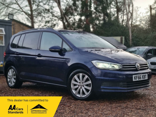 Volkswagen Touran  1.4 TSI BlueMotion Tech SEL MPV 5dr Petrol DSG Euro 6 (s/s) (150 ps) 