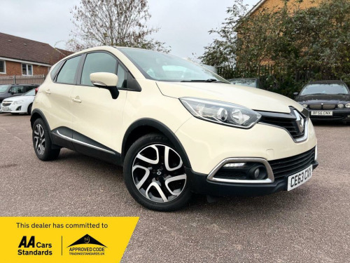 Renault Captur  0.9 TCe ENERGY Dynamique MediaNav Euro 5 (s/s) 5dr