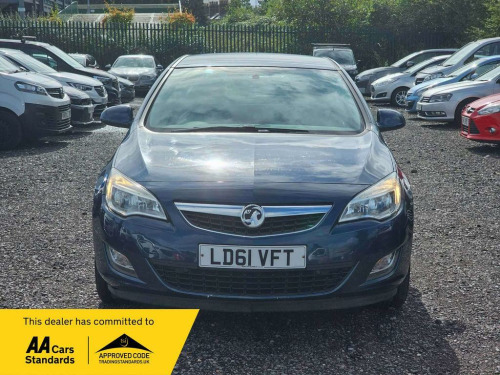 Vauxhall Astra  1.6 16v Exclusiv Auto Euro 5 5dr