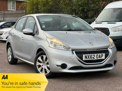 Peugeot 208  1.2 VTi Access+ Euro 5 5dr
