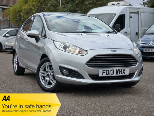 Ford Fiesta  1.0T EcoBoost Zetec Euro 5 (s/s) 5dr