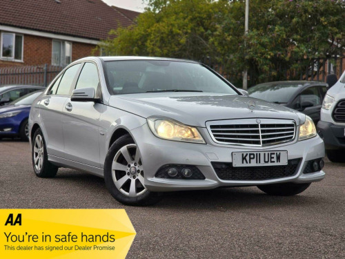 Mercedes-Benz C-Class C180 1.8 C180 BlueEfficiency SE Auto Euro 5 4dr