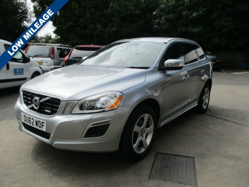 Volvo XC60  2.4 D5 R-DESIGN AWD 5d 212 BHP LOW MILEAGE/ FULL S