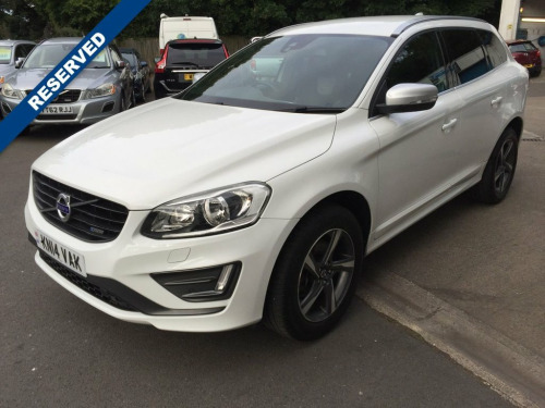 Volvo XC60  2.4 D5 R-DESIGN NAV AWD 5d 212 BHP HEATED SEATS + 