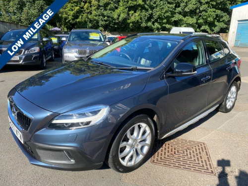 Volvo V40  1.5 T3 Pro Hatchback 5dr Petrol Auto Euro 6 (s/s) 