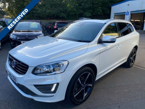 Volvo XC60  2.4 D5 R-Design Lux Nav SUV 5dr Diesel Auto AWD Eu