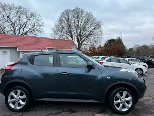 Nissan Juke  1.6 Acenta CVT Euro 5 5dr