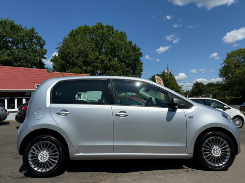 Volkswagen up!  1.0 High up! ASG Euro 6 5dr