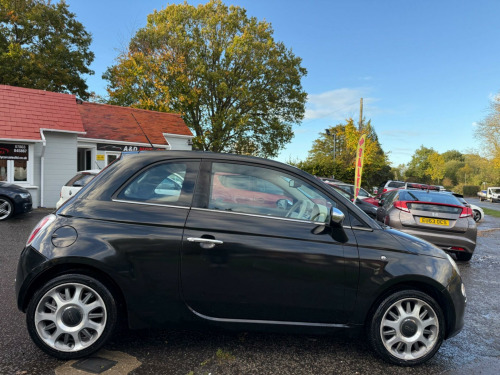 Fiat 500  1.4 Lounge Hatchback 3dr Petrol Dualogic Euro 5 (s/s) (100 bhp)