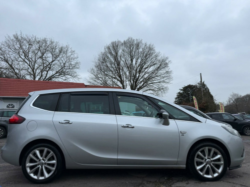 Vauxhall Zafira Tourer  2.0 CDTi Elite Auto Euro 5 5dr 