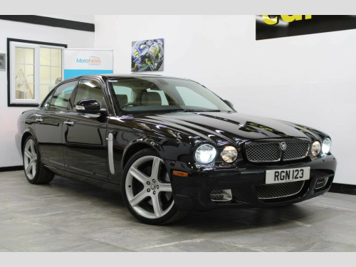 Jaguar XJR  4.2 V8 XJR Supercharged 4dr Auto