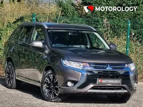 Mitsubishi Outlander  2.0h 12kWh 3h SUV 5dr Petrol Plug-in Hybrid CVT 4WD Euro 6 (s/s) (200 ps)