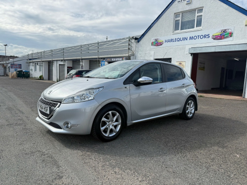 Peugeot 208 STYLE 5-Door